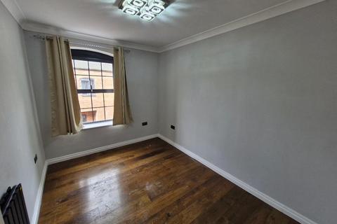 2 bedroom flat to rent, Wellingborough, Wellingborough NN8
