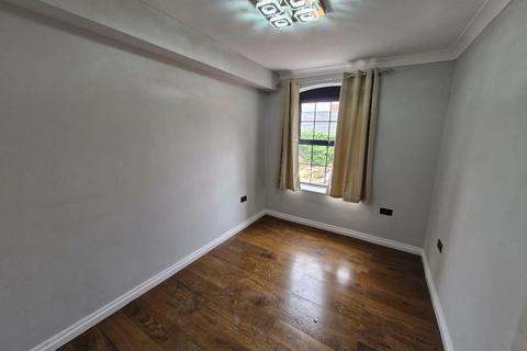 2 bedroom flat to rent, Wellingborough, Wellingborough NN8