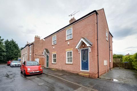 2 bedroom semi-detached house to rent, Main Street, Elloughton, Brough, East Yorkshire, HU15