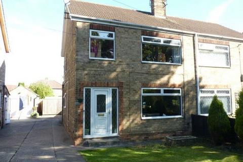 3 bedroom semi-detached house to rent, Inglemire Lane, Hull, East Riding of Yorkshire, HU6