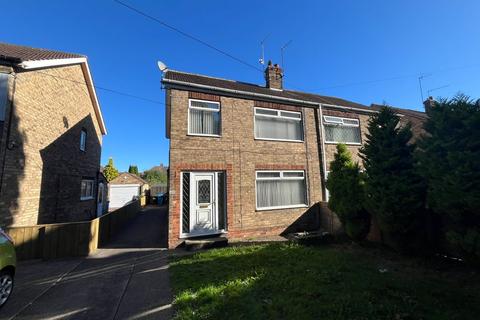 3 bedroom semi-detached house to rent, Inglemire Lane, Hull, East Riding of Yorkshire, HU6