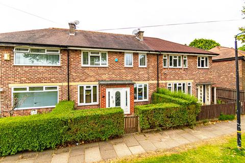 4 bedroom terraced house for sale, Cheriton Road, Flixton, Manchester, M41