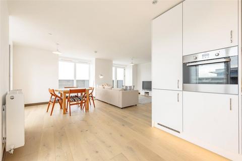 Flat 604, 4 Station Square, Cambridge, CB1 2GE