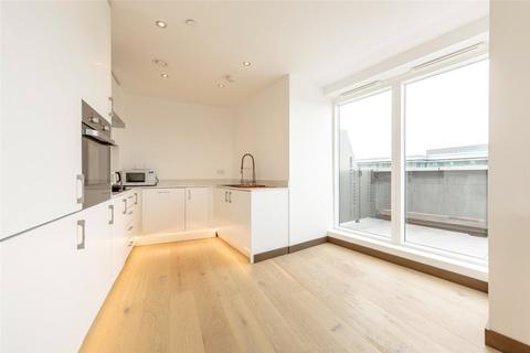 Flat 604, 4 Station Square, Cambridge, CB1 2GE