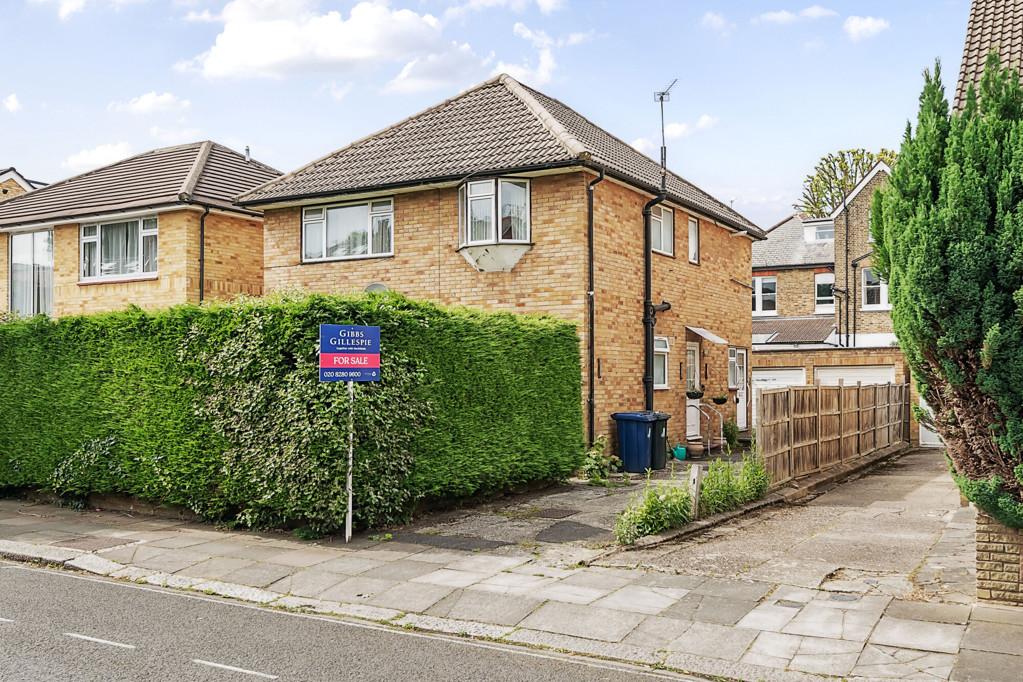 ster Gardens, London, Ealing 2 bed apartment for sale £525,000