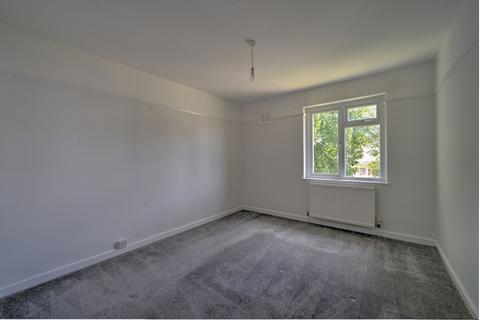 1 Hugh Squier Avenue, South Molton, EX36 3DP