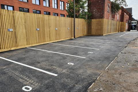 Parking to rent, Albion Yard, High Street, Lincoln