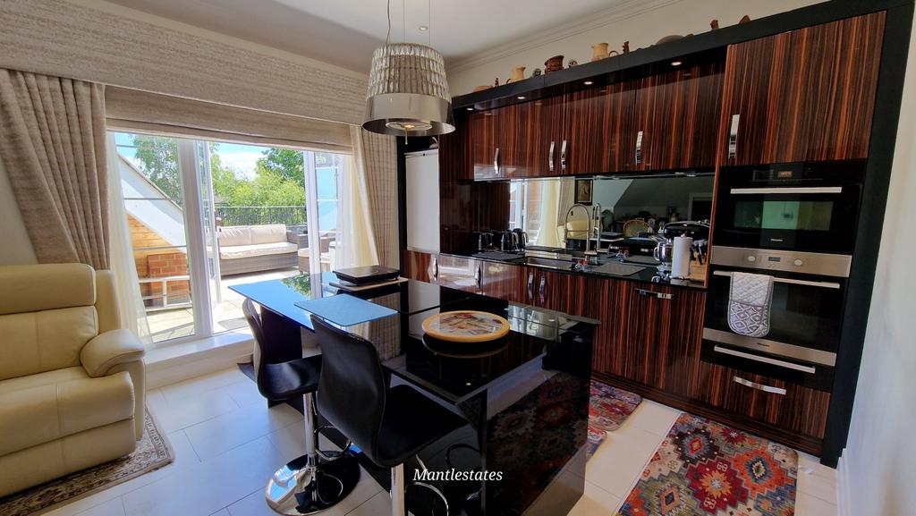 Kitchen area