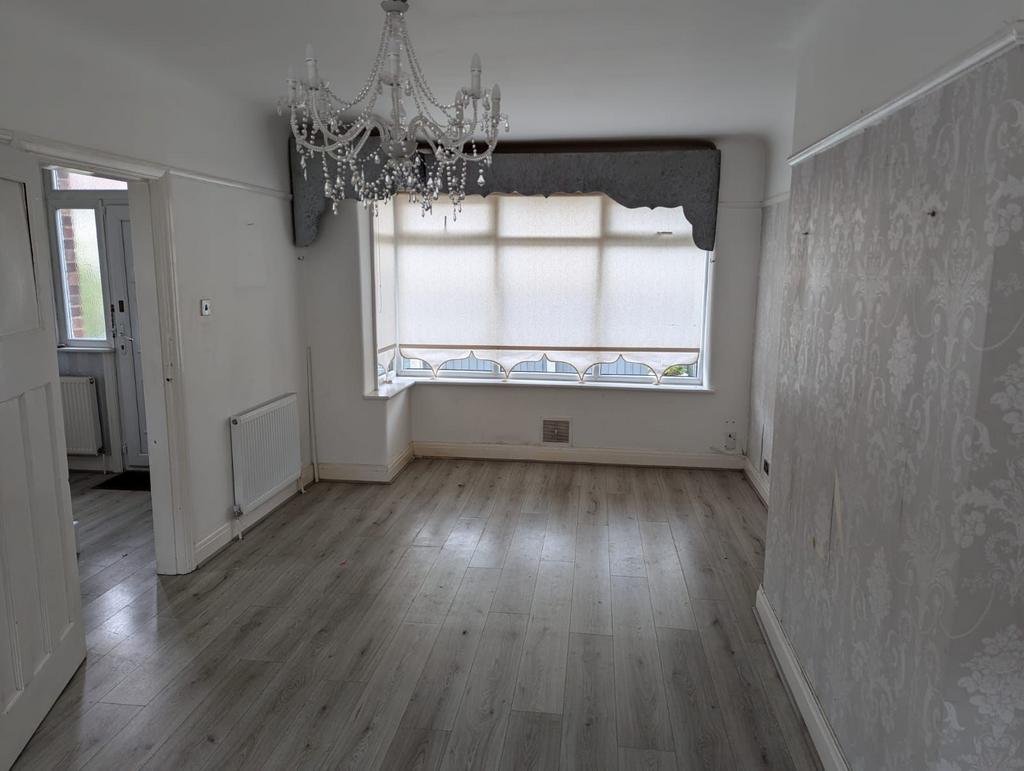 Renwick Road, Liverpool 3 bed semidetached house for sale £130,000