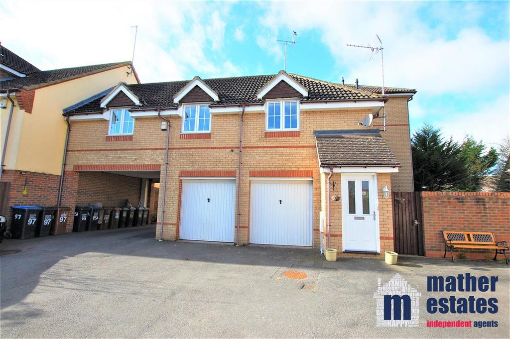 Campion Road, Hatfield Garden Village 2 bed coach house for sale £320,000
