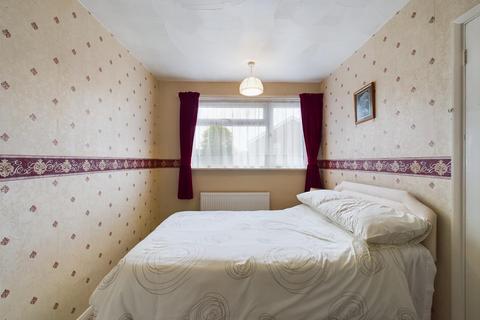60 Ash Road, Crawley, RH10 1SH