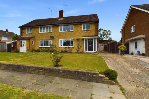 4 bedroom semi-detached house for sale, Theydon Close, Crawley