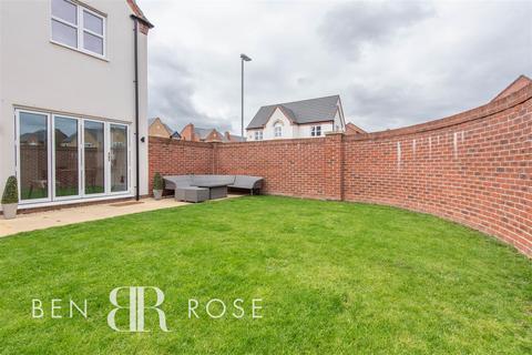 4 bedroom detached house for sale, Woodhall Road, Preston PR1