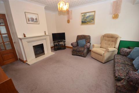 3 bedroom semi-detached house for sale, Grove Farm Close, Leeds, West Yorkshire