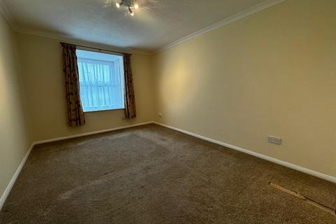 2 bedroom apartment for sale, Edencroft, West Pelton
