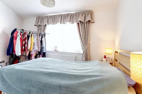 1 bedroom apartment for sale, Kestrel Avenue, Norwich NR8