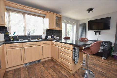 3 bedroom semi-detached house for sale, Hillview, Ring Road, Bramley, Leeds, West Yorkshire