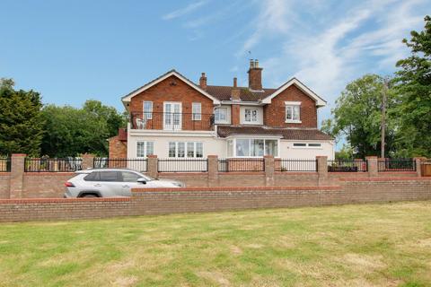 4 bedroom detached house for sale, Authorpe Road, Authorpe LN11