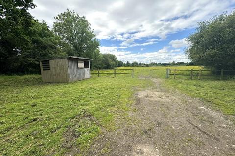Equestrian property for sale, Approx. 5.87 acres and Stables, Marshfield, Cardiff