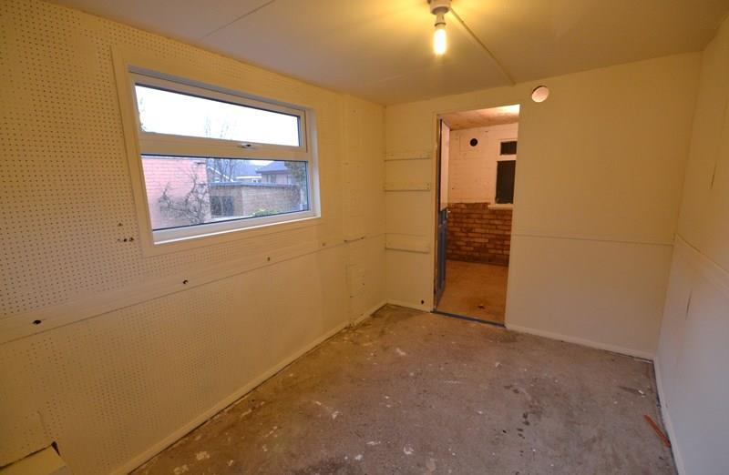 Outbuilding.jpg