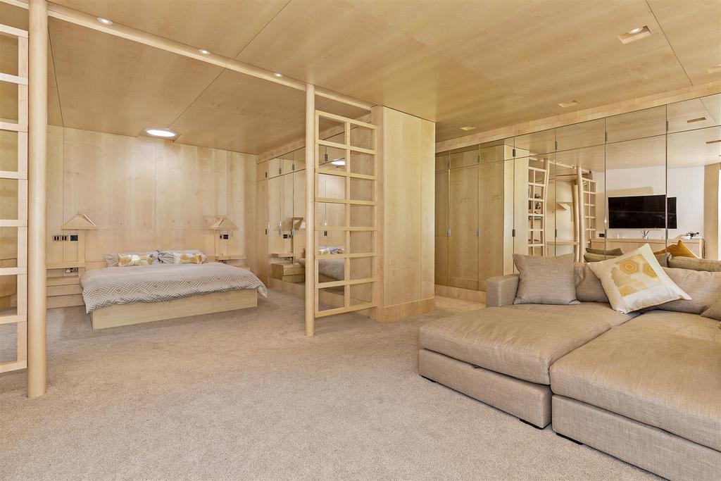 10 Pondwicks Close-71.jpg