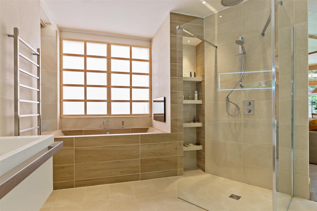 10 Pondwicks Close-47.jpg