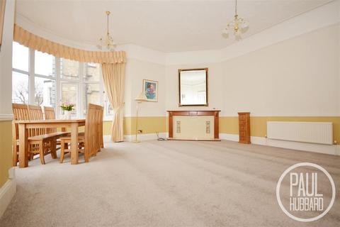 1 bedroom flat to rent, St. Bridget, North Parade, Lowestoft