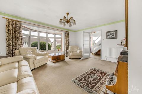 4 bedroom detached house for sale, Worcester Drive, Langland, Swansea