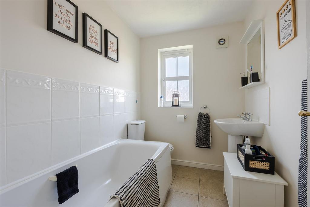 Family bathroom