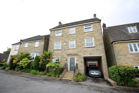 4 bedroom detached house for sale, Ovenden Wood Road, Halifax HX2