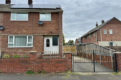 2 Furness Dene, Barnsley, S71 2RG