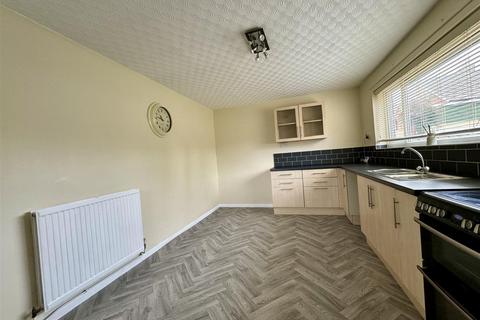 2 Furness Dene, Barnsley, S71 2RG