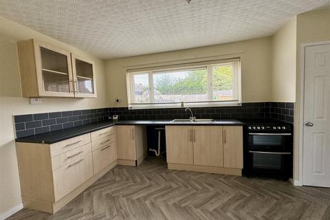 2 Furness Dene, Barnsley, S71 2RG