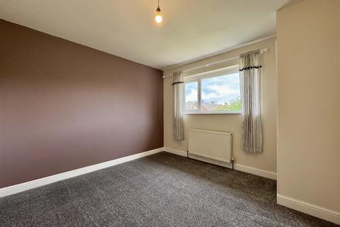 2 Furness Dene, Barnsley, S71 2RG
