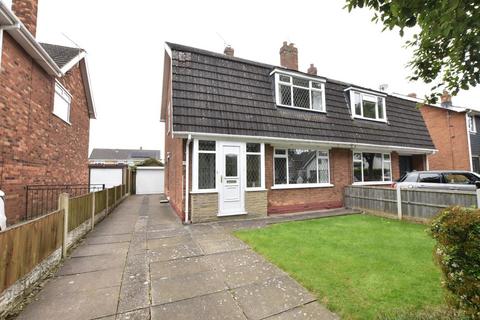 3 bedroom semi-detached house for sale, Merton Road, Scunthorpe