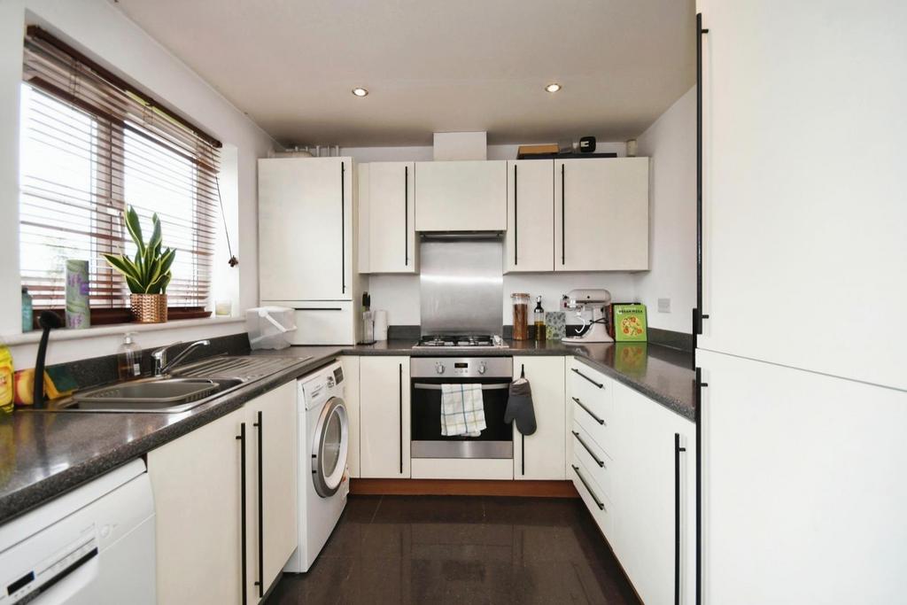 Dining kitchen