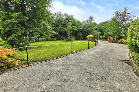 2 bedroom detached bungalow for sale, Meadow Lane, Hilton, Derby