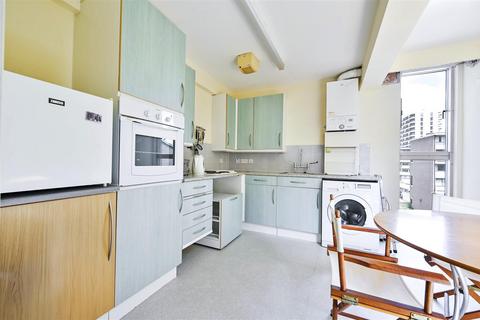 1 bedroom retirement property for sale, Tudor Rose Court, London EC2Y