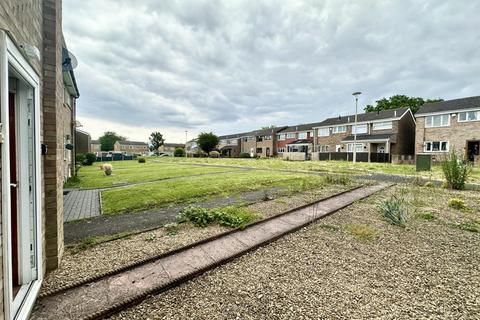 11 Redwood Close, Gloucester, GL1 5TZ