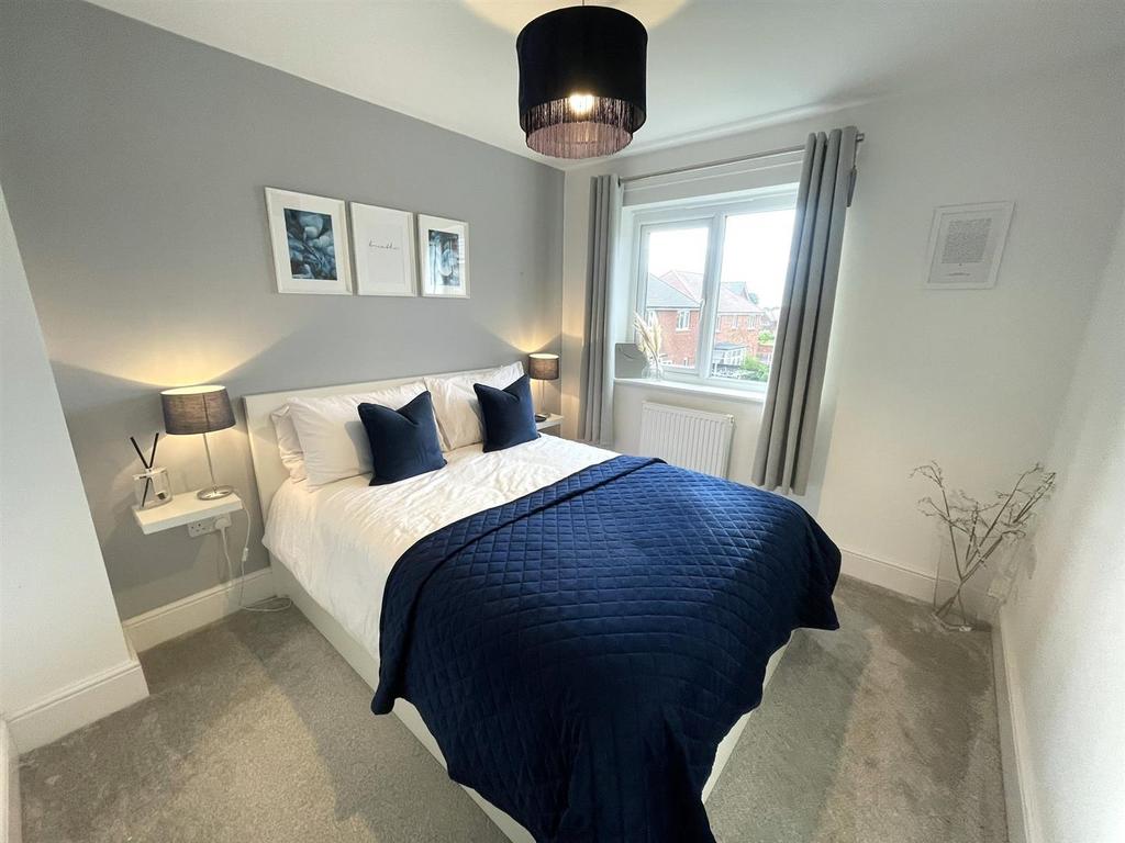 Bedroom 2.JPEG
