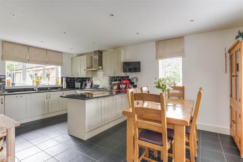 5 bedroom detached house for sale, Wedow Road, Thaxted CM6