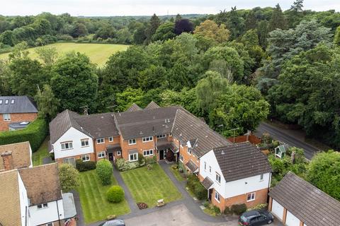 2 bedroom apartment for sale, Narcot Lane, Chalfont St. Peter, SL9