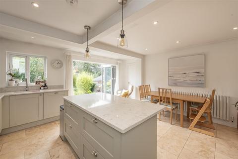 4 bedroom end of terrace house for sale, Batford Road, Harpenden