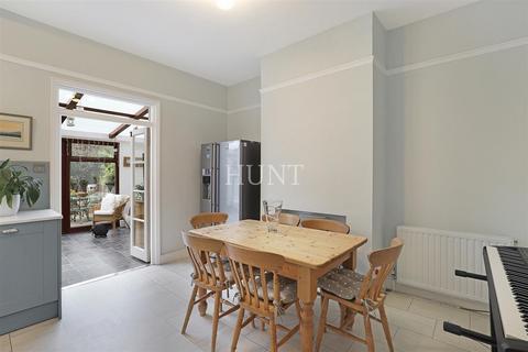 41 Liverpool Road, London, E10 6DN