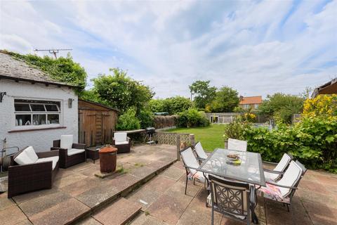 2 bedroom semi-detached bungalow for sale, Baddlesmere Road, Tankerton, Whitstable