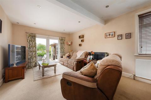 2 bedroom semi-detached bungalow for sale, Baddlesmere Road, Tankerton, Whitstable