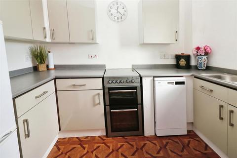 1 bedroom flat for sale, 51, Peakes Croft, Bawtry, Doncaster