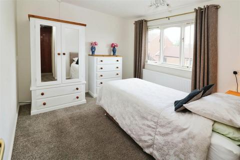 1 bedroom flat for sale, 51, Peakes Croft, Bawtry, Doncaster