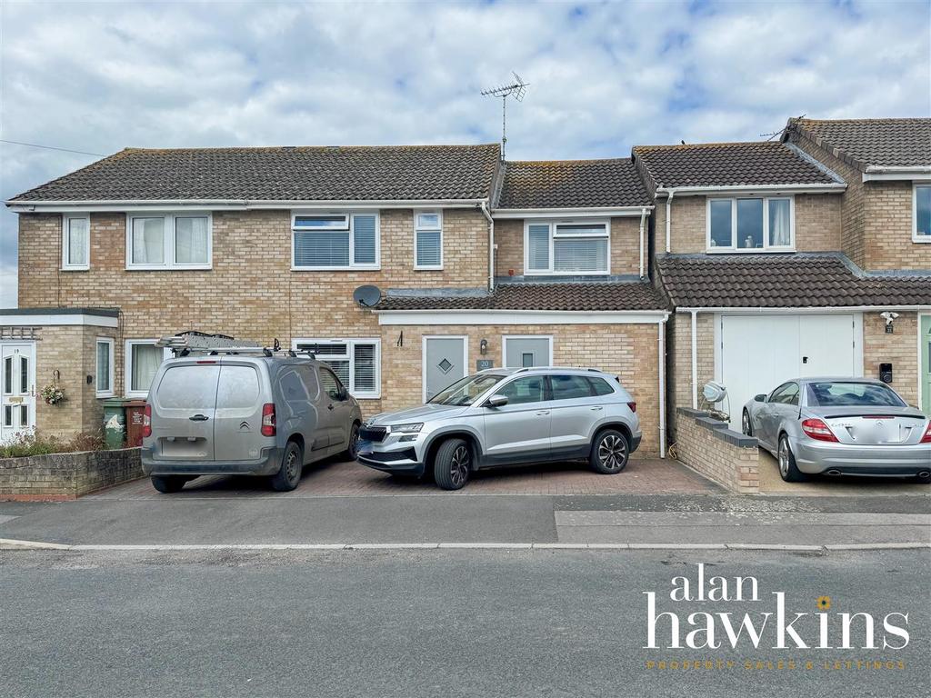 Coleridge Close, Royal Wootton Bassett 3 bed semi-detached house - £335,000