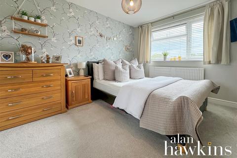 20 Coleridge Close, Royal Wootton Bassett, Swindon, SN4 8LD